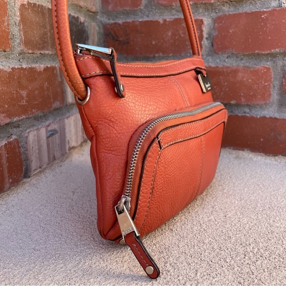 Tignanello compact organizational wallet essentials crossbody in Rust & Scarf - Picture 3 of 16